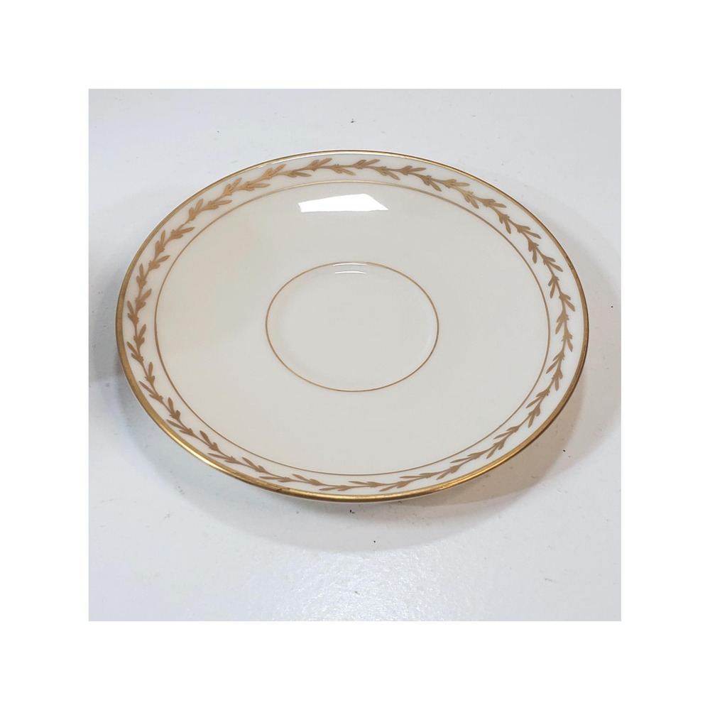 Vtg Franciscan Beverly Demitasse Cup and Saucer Gold Trim Made in California MCM - Picture 4 of 10